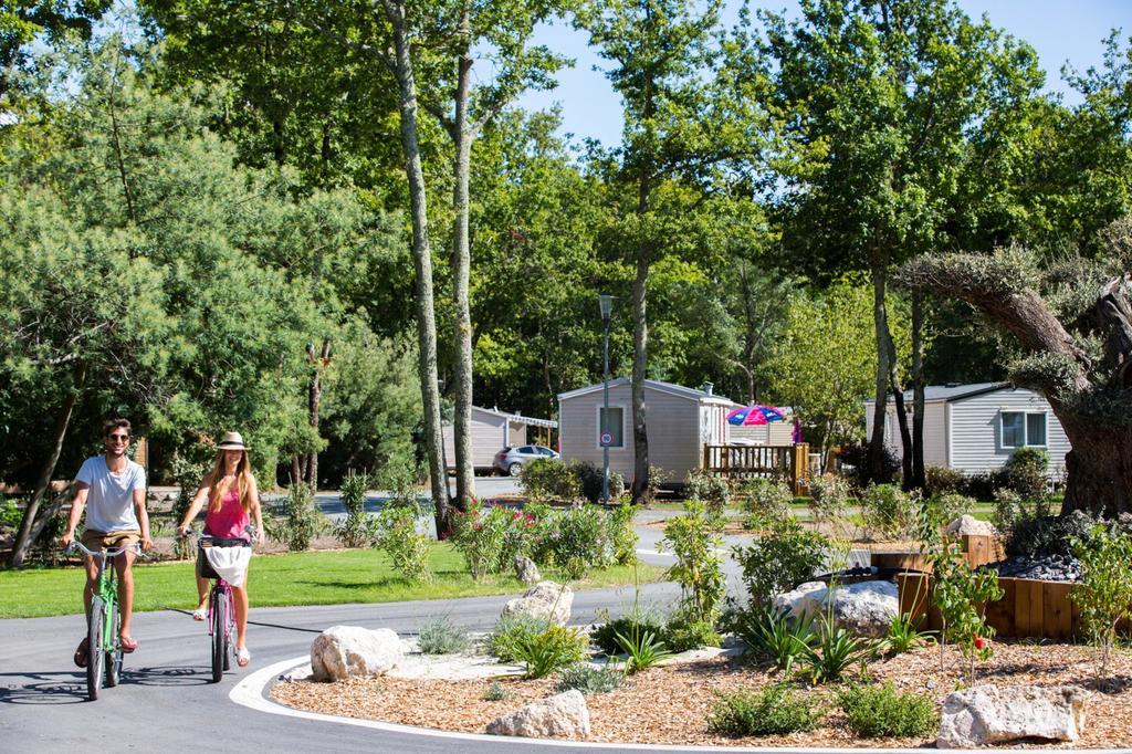 Camping Officiel Siblu Domaine De Soulac Екстериор снимка